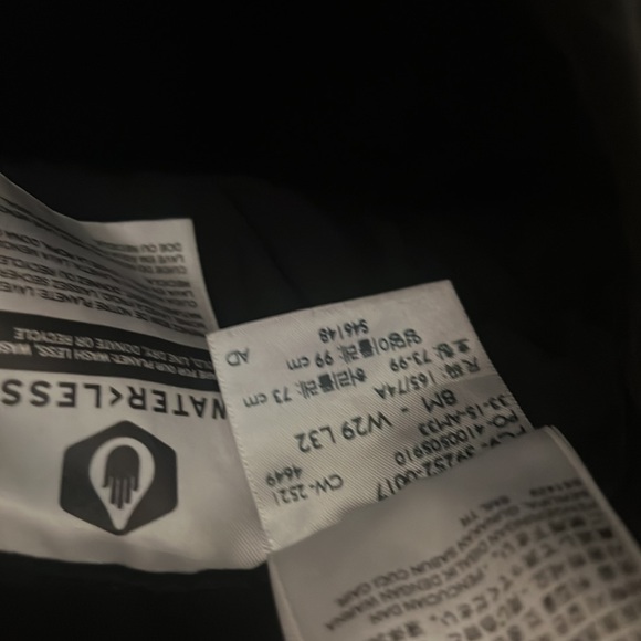 Bootcut Levi’s - Picture 3 of 3